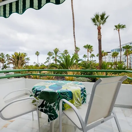 Apartament White - La Caleta
