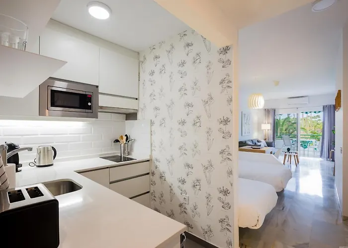 Apartment White - La Caleta