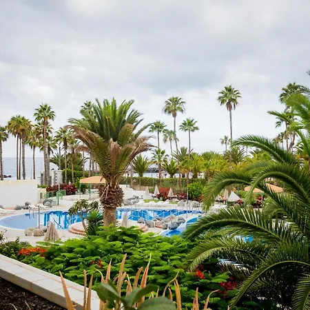 White - La Caleta Апартаменты *