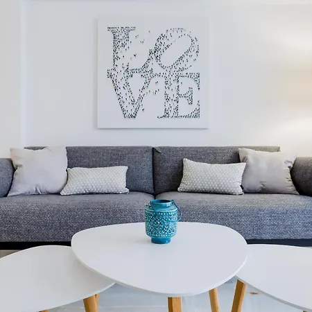 White - La Caleta 阿德耶